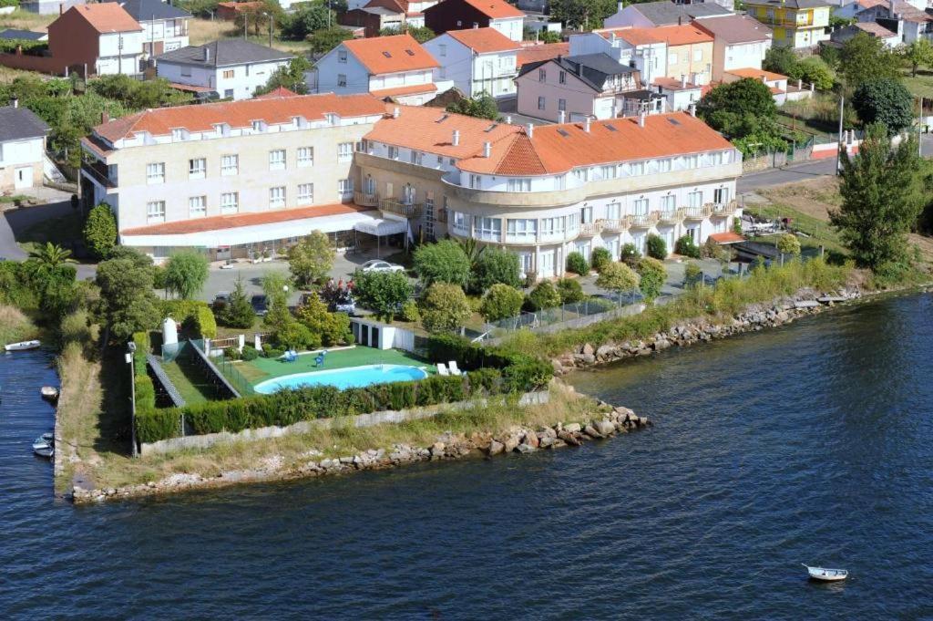 Hotel Park Noia Exterior foto