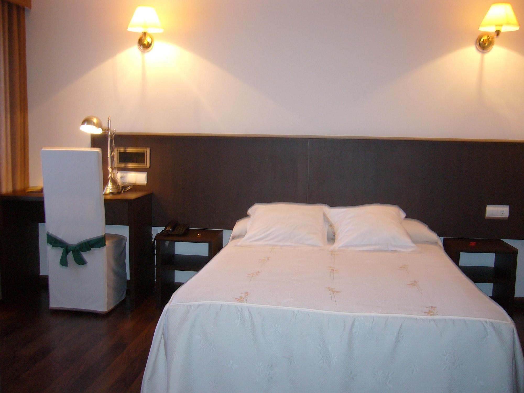 Hotel Park Noia Exterior foto