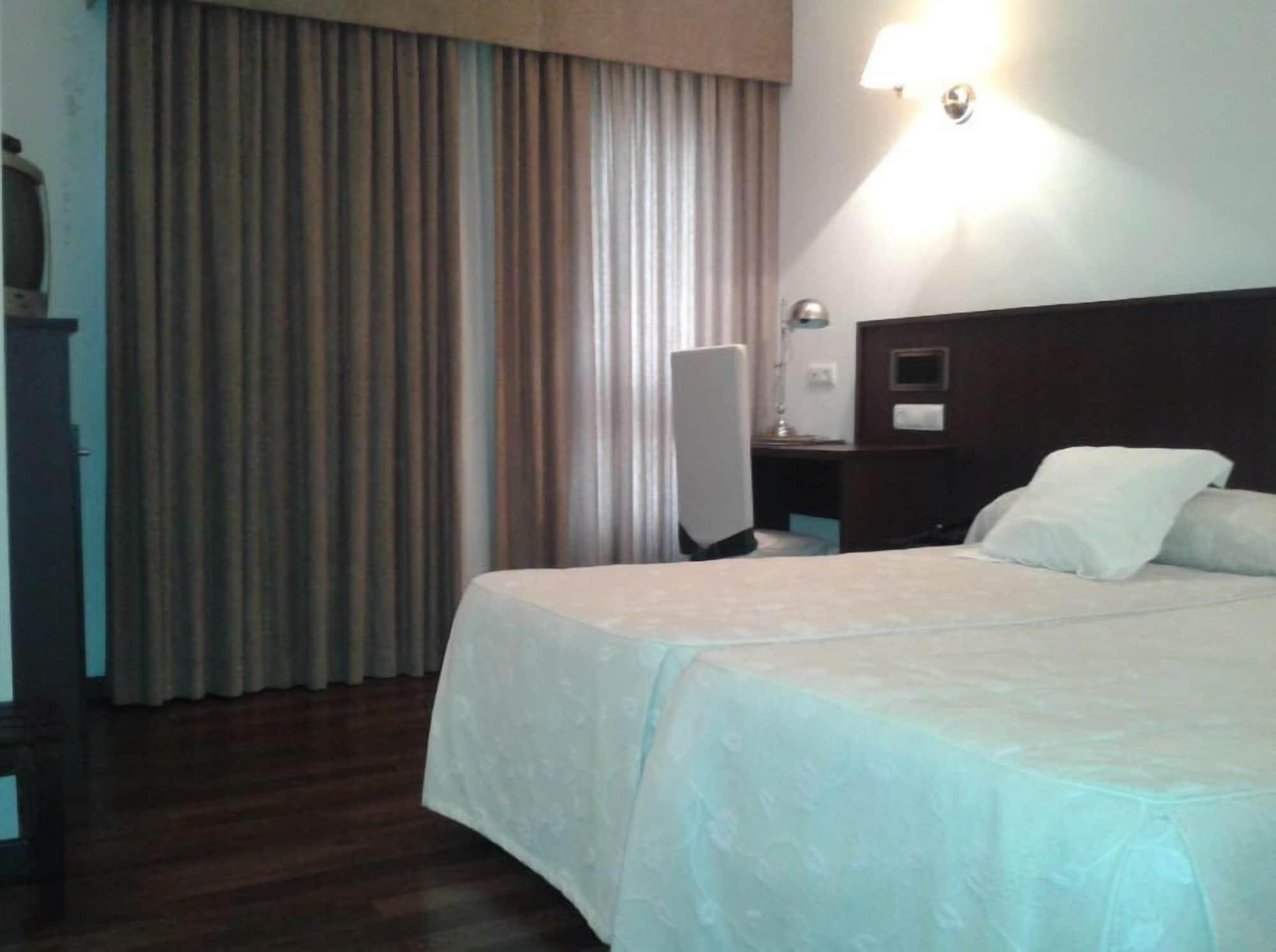 Hotel Park Noia Exterior foto